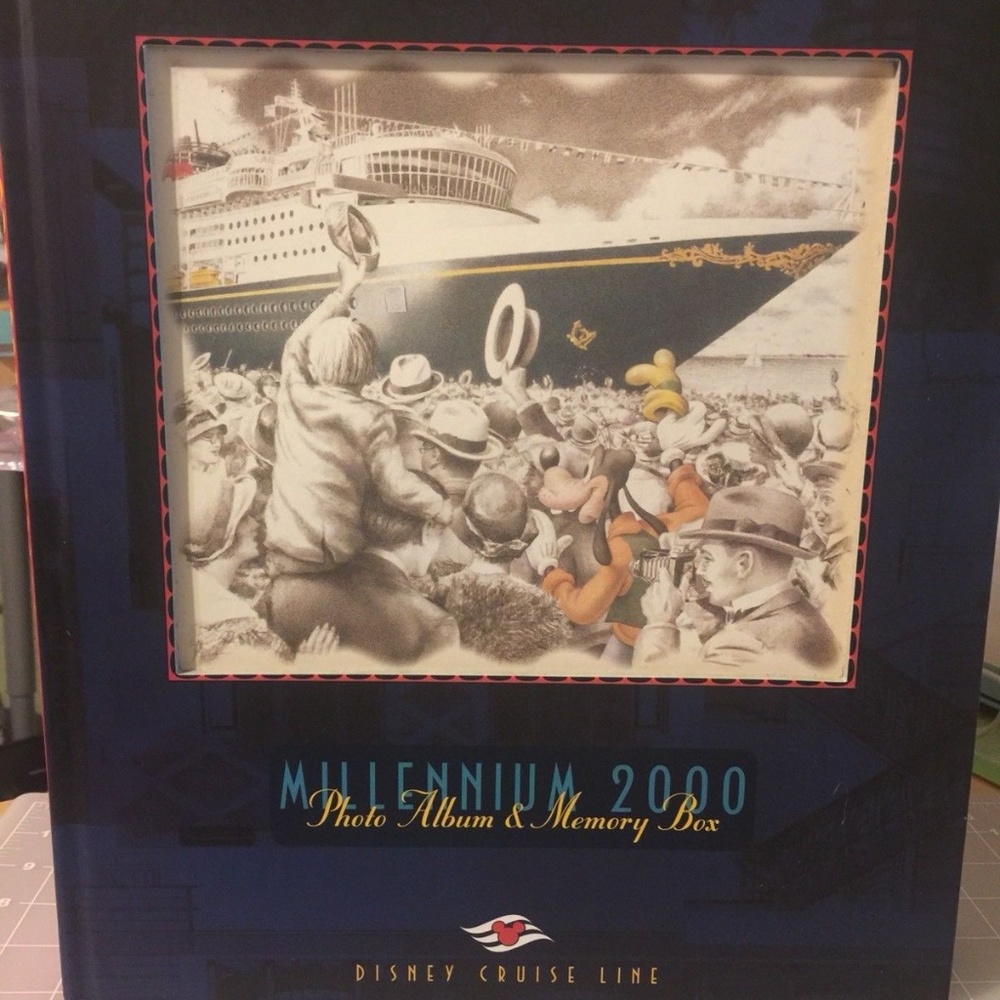Millennium 2000 Disney Cruise Line Memory Book/Box